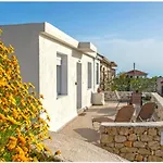 Дом отдыха Iliovasilema House *