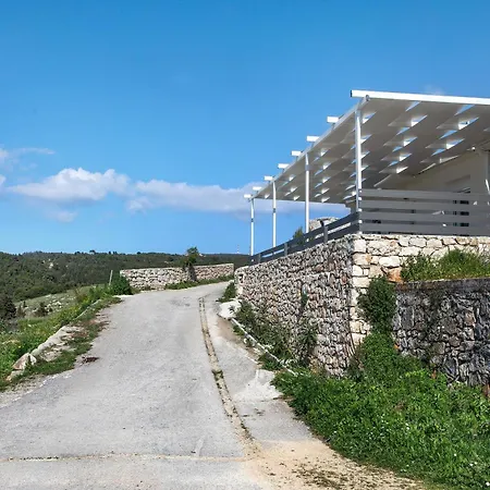 Case de vacanță Iliovasilema House Volímai